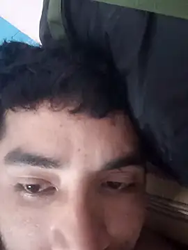 Snapshot of nskgenz chatting on 10/31/25, 05:08 nskgenz online show from 10/31/25, 05:08