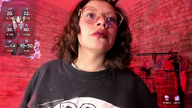 Snapshot of Cherry_xoxx chatting on 10/03/25, 11:29 Cherry xoxx online show from 10/03/25, 11:29