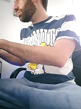 Snapshot of espanolmadrid chatting on 03/14/25, 04:30 espanolmadrid online show from 03/14/25, 04:30