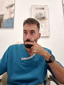 Snapshot of espanolmadrid chatting on 09/18/25, 11:23 espanolmadrid online show from 09/18/25, 11:23