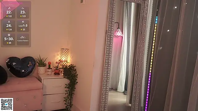 Mysticxkitty online show from 04/05/26, 04:26