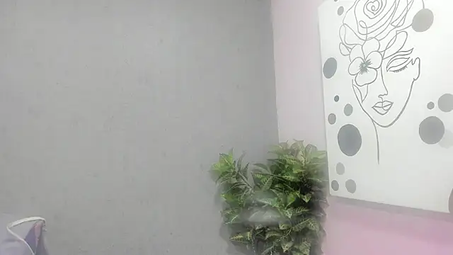 Tiffany mendez online show from 01/07/26, 12:07