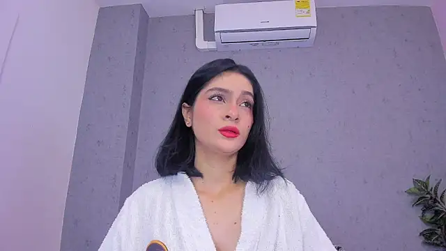 Tiffany mendez online show from 04/14/26, 12:11