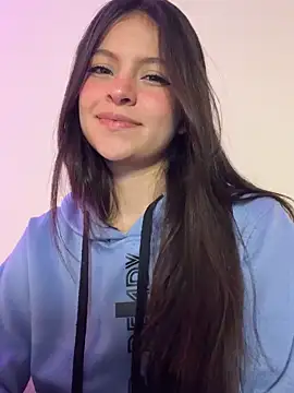 LucyEvans  online show from 11/11/25, 04:34