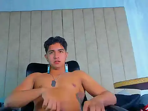 Snapshot of Muichiro_tokito1 chatting on 01/13/25, 07:11 Muichiro tokito1 online show from 01/13/25, 07:11