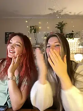 Snapshot of Annie_aww chatting on 03/08/25, 08:14 Annie aww online show from 03/08/25, 08:14