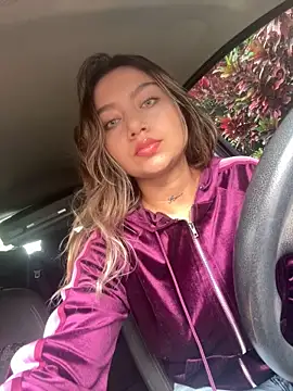 amanda-medrano1 online show from 12/05/25, 04:03