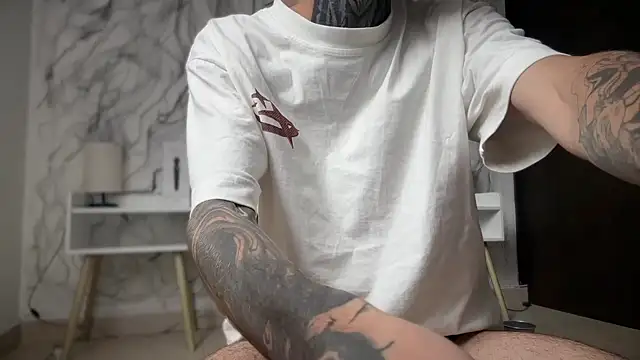 Saturno v online show from 02/14/26, 03:09