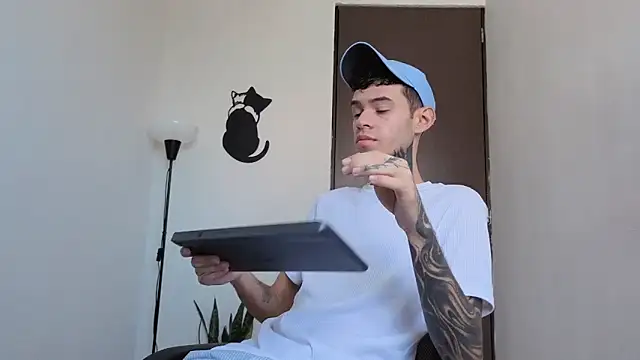 Saturno v online show from 02/26/26, 02:27