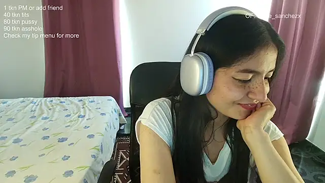 ChloeSanchezx online show from 03/11/26, 07:31