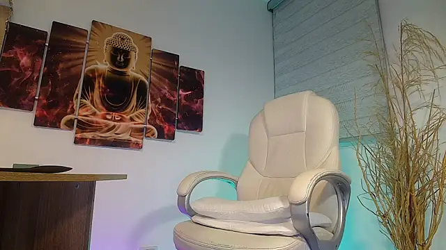 Snapshot of alessandro_wye chatting on 03/18/25, 07:52 alessandro wye online show from 03/18/25, 07:52