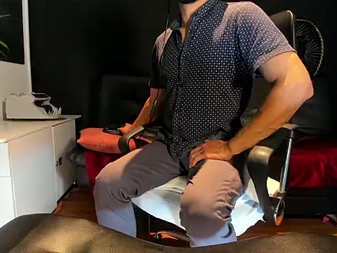 Snapshot of alessandro_wye chatting on 10/23/25, 06:34 alessandro wye online show from 10/23/25, 06:34