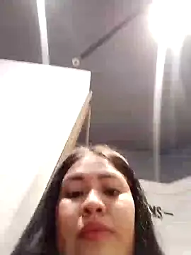 Snapshot of Miia_grand chatting on 01/14/25, 07:21 Miia grand online show from 01/14/25, 07:21