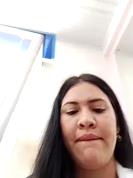 Snapshot of Miia_grand chatting on 03/10/25, 04:57 Miia grand online show from 03/10/25, 04:57