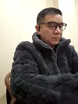 Snapshot of yjw6688 chatting on 03/04/26, 07:58 yjw6688 online show from 03/04/26, 07:58