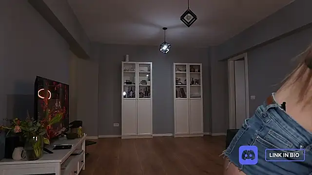 moondaoo online show from 11/07/25, 05:07