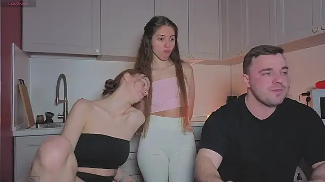 Snapshot of fcjuicy_pussy chatting on 11/23/25, 09:31 fcjuicy pussy online show from 11/23/25, 09:31