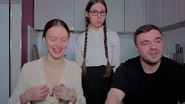 Snapshot of fcjuicy_pussy chatting on 12/04/25, 10:24 fcjuicy pussy online show from 12/04/25, 10:24