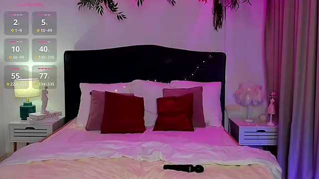 CalyMoon online show from 01/27/25, 11:43