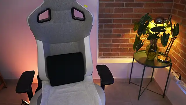 Snapshot of anyacutex chatting on 01/15/25, 07:01 anyacutex online show from 01/15/25, 07:01