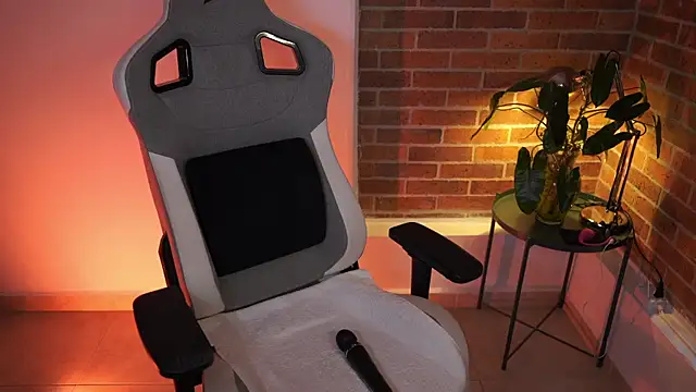 Snapshot of anyacutex chatting on 01/20/25, 10:37 anyacutex online show from 01/20/25, 10:37