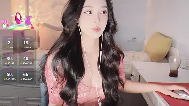 -Tilana- online show from 12/13/25, 08:47