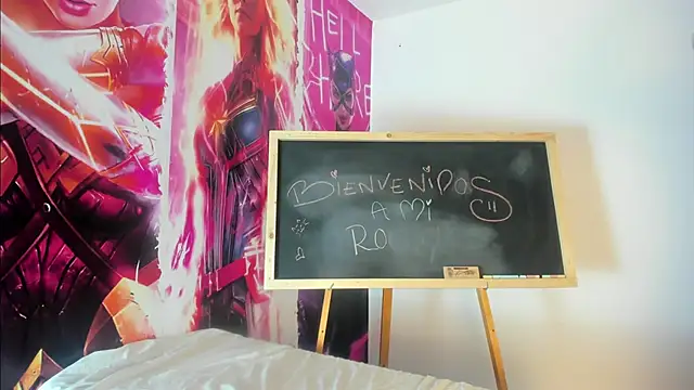 Snapshot of Siena_morales chatting on 03/11/25, 03:12 Siena morales online show from 03/11/25, 03:12