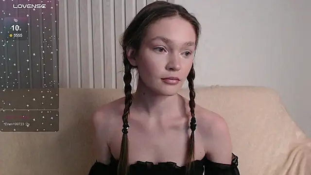 stellapayne1 online show from 03/12/26, 09:15