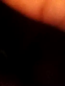 Snapshot of izinjamfee2 chatting on 10/11/25, 02:33 izinjamfee2 online show from 10/11/25, 02:33