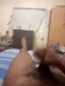 izinjamfee2 online show from 11/28/25, 11:51