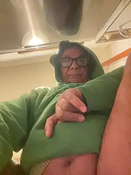 Snapshot of 4n4l1zz4m1 chatting on 01/27/25, 03:58 4n4l1zz4m1 online show from 01/27/25, 03:58