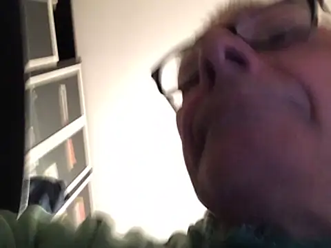 Snapshot of 4n4l1zz4m1 chatting on 01/28/25, 10:23 4n4l1zz4m1 online show from 01/28/25, 10:23