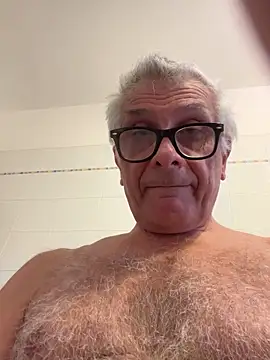 Snapshot of 4n4l1zz4m1 chatting on 03/18/25, 03:31 4n4l1zz4m1 online show from 03/18/25, 03:31