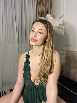 GraceCarther online show from 01/22/25, 07:03