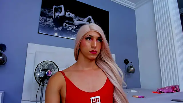 Snapshot of isa_lancaster chatting on 03/03/25, 01:42 isa lancaster online show from 03/03/25, 01:42