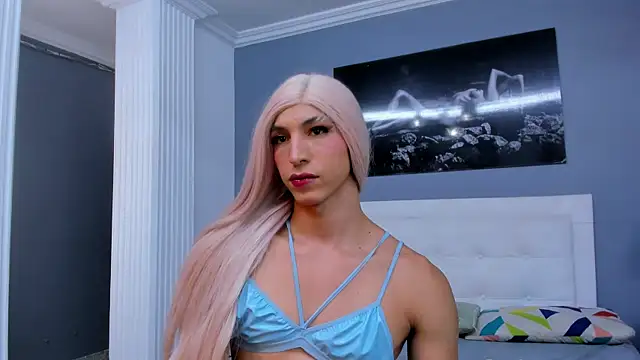 Snapshot of isa_lancaster chatting on 03/17/25, 07:37 isa lancaster online show from 03/17/25, 07:37