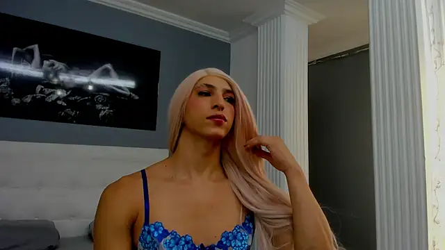 Snapshot of isa_lancaster chatting on 03/22/25, 07:20 isa lancaster online show from 03/22/25, 07:20