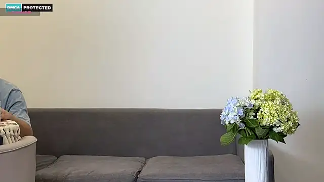 Snapshot of Flying-Dutchmana chatting on 11/07/25, 12:05 Flying-Dutchmana online show from 11/07/25, 12:05