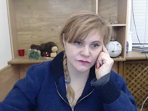 DaniellaKiss online show from 01/18/26, 08:01