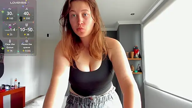 jessica tenderly online show from 11/03/25, 05:03