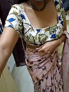 Snapshot of Roja-Telugu777 chatting on 02/08/25, 03:08 Roja-Telugu777 online show from 02/08/25, 03:08