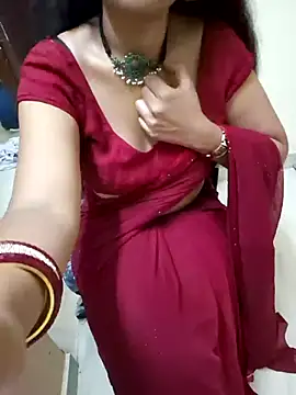 Snapshot of Roja-Telugu777 chatting on 02/20/25, 02:18 Roja-Telugu777 online show from 02/20/25, 02:18