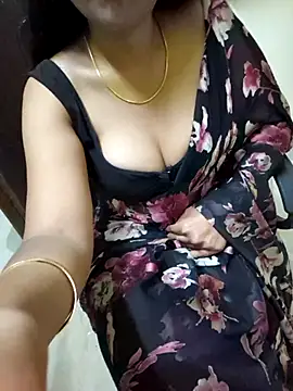 Snapshot of Roja-Telugu777 chatting on 02/28/25, 02:31 Roja-Telugu777 online show from 02/28/25, 02:31