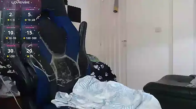 bryamado69 online show from 02/18/25, 07:41