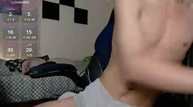 bryamado69 online show from 03/10/25, 03:45