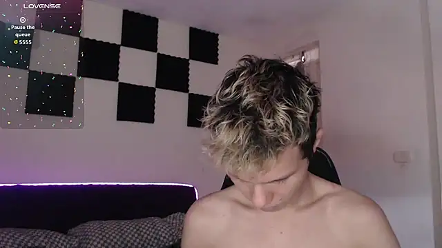 bryamado69 online show from 09/27/25, 03:39