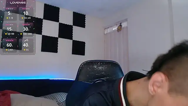 bryamado69 online show from 11/04/25, 01:43