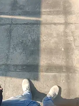 Gururonny07 online show from 12/12/24, 07:30