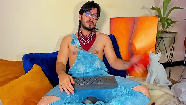 Snapshot of Ackerman_Eren_ chatting on 03/16/25, 11:38 Ackerman Eren online show from 03/16/25, 11:38