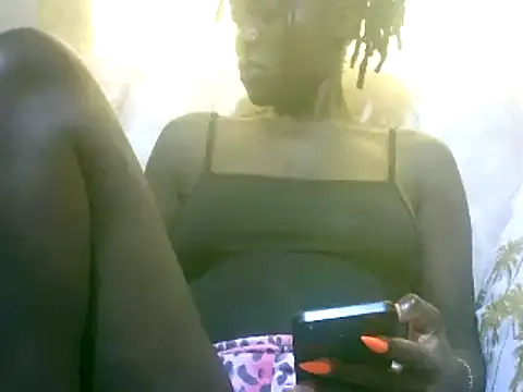 Snapshot of Nastychoco_ chatting on 12/14/24, 12:01 Nastychoco online show from 12/14/24, 12:01
